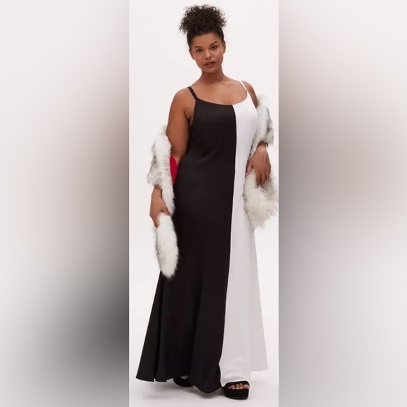 Disney For Torrid Black & White 101 Dalmatians Cruella De Vil Evening Gown 18 M